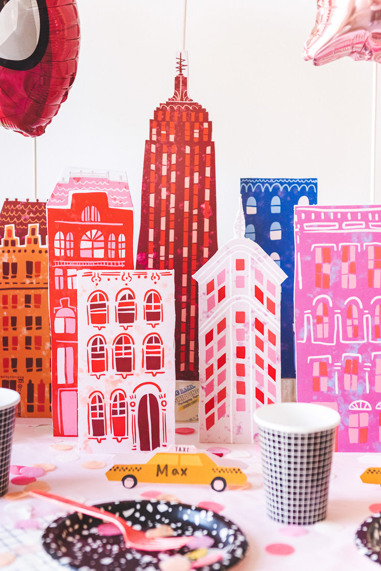 AnagramxLars macy's thanksgiving day parade skyscraper tablescape, pdf