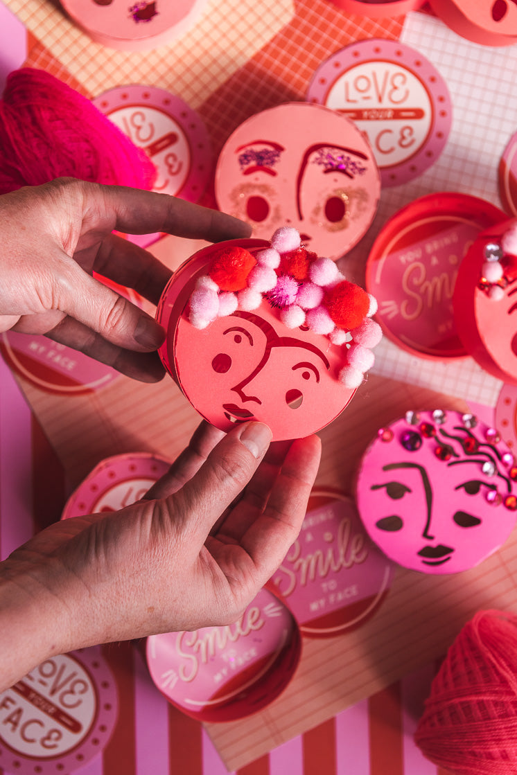 Valentine Face Boxes, SVG &amp; PDF Template