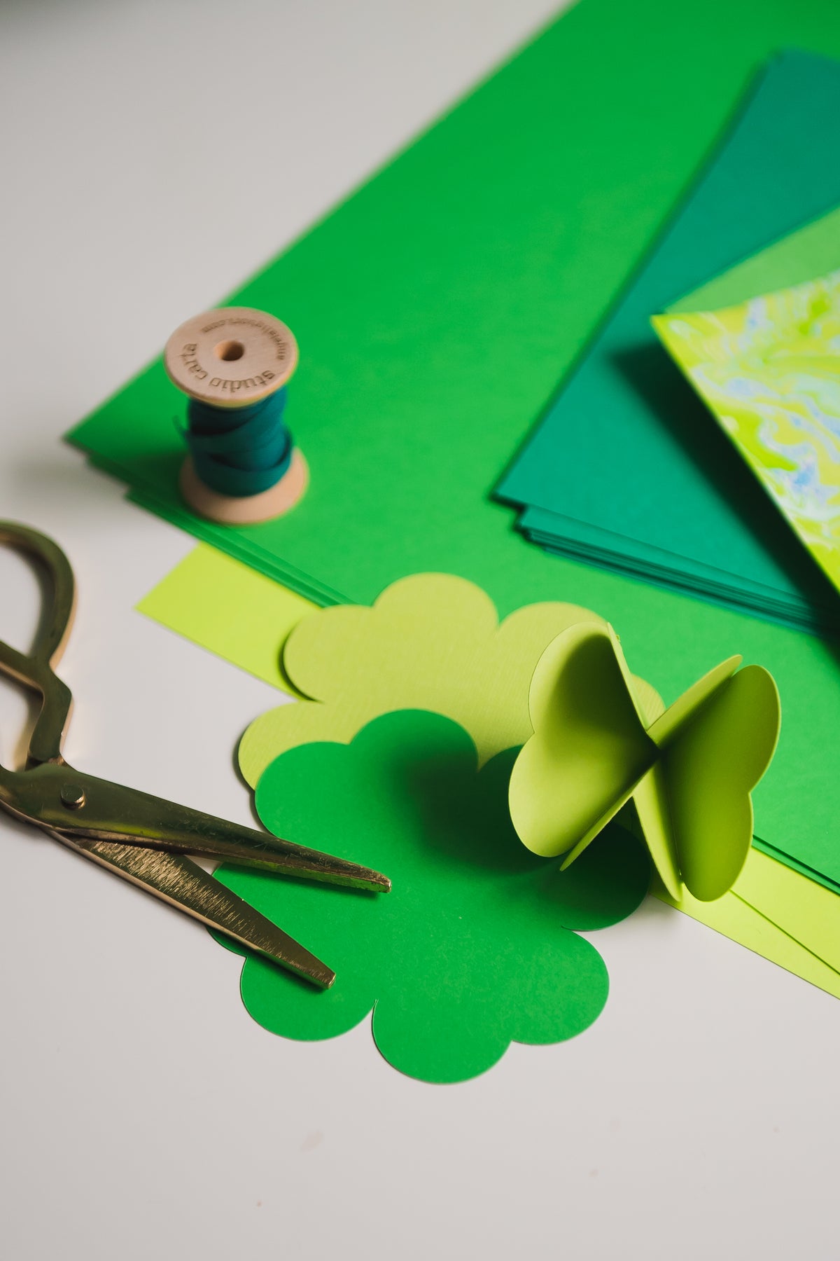 Paper Shamrock Decoration, SVG &amp; PDF Template